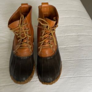 Women’s 9 LL bean Duck Boot